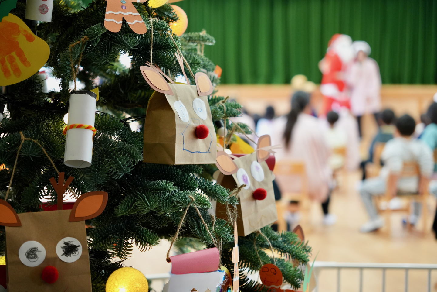 クリスマスパーティーのスナップ